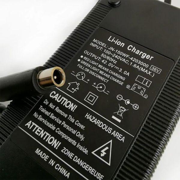 Chargeur 42V simple pour trottinette et vélo électrique Xiaomi