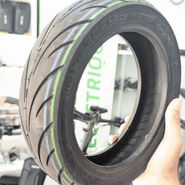 Pneu Tubeless 10 x 2.3 - 6.5 pour NIU Pro / NIU Max