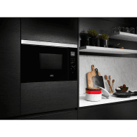 Micro-ondes AEG encastrable 37 cm inox avec fonction grill