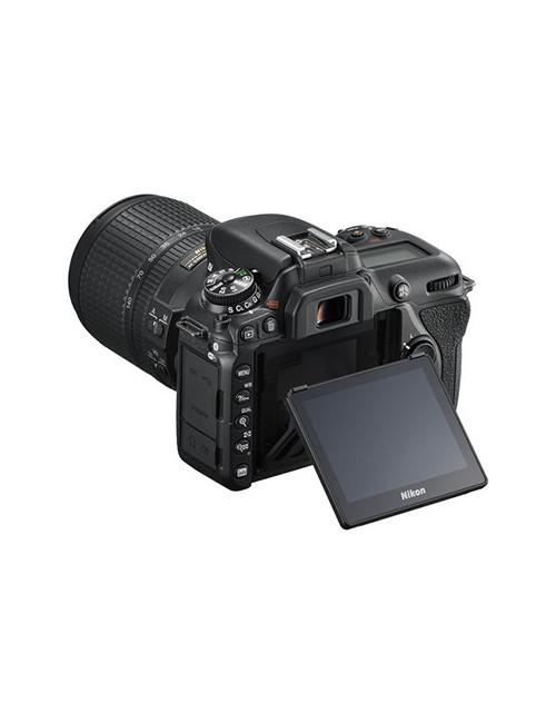 NIKON D7500 ME 18-140VR KIT